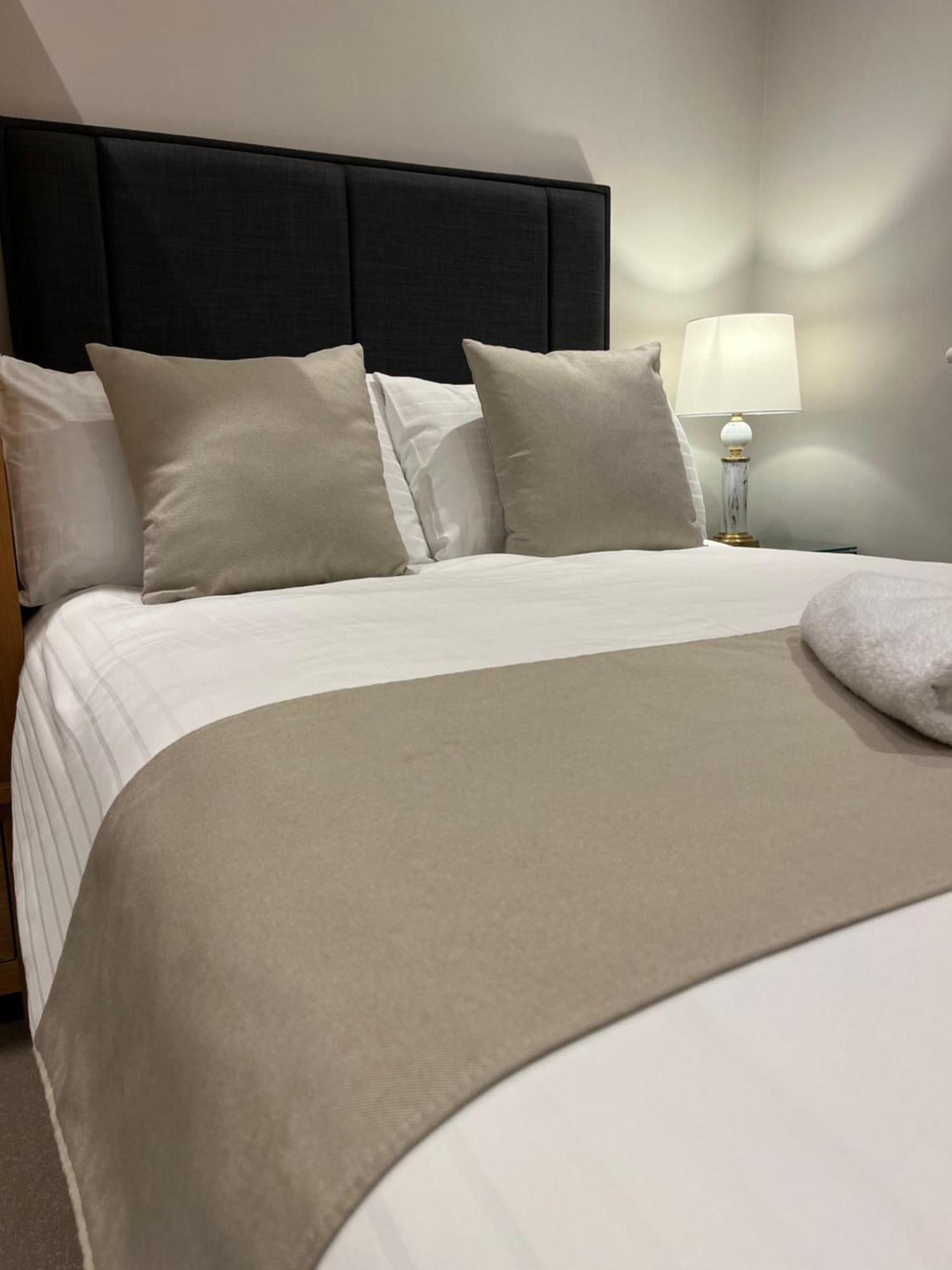 The Hillcrest, Luxury Accommodation In Castleblayney Town Exteriér fotografie